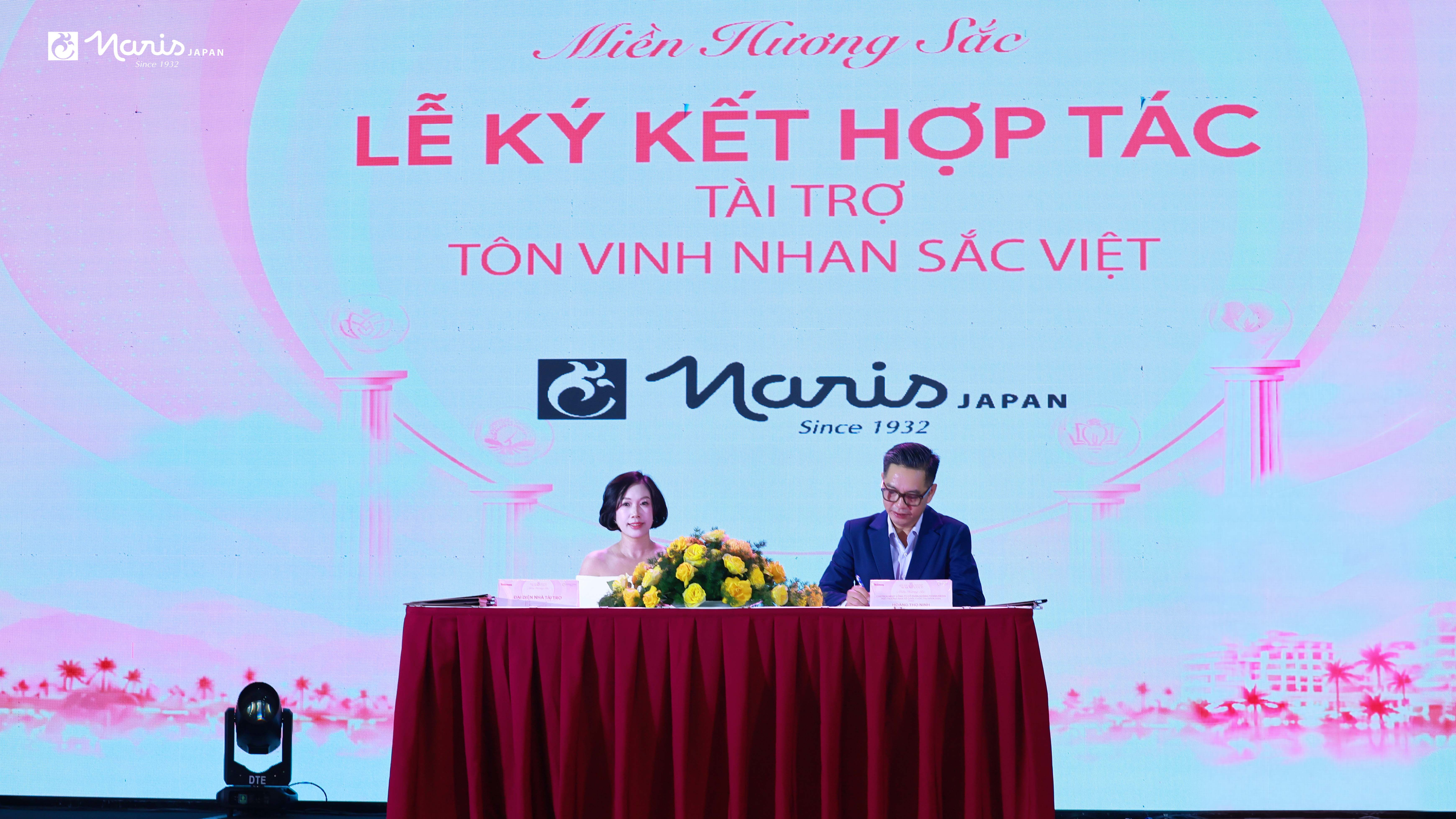 NGHI THỨC KÝ KẾT TRANG TRỌNG GIỮA NARIS COSMETICS VÀ ĐẠI DIỆN HOA HẬU VIỆT NAM 2026: VIẾT TIẾP HÀNH TRÌNH TÔN  VINH NHAN SẮC VIỆT
